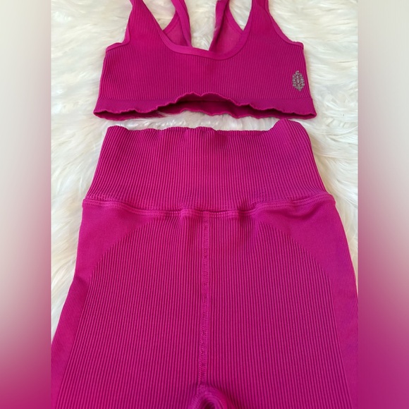 Free People Happiness Runs Run Bundle - Picture 3 of 4